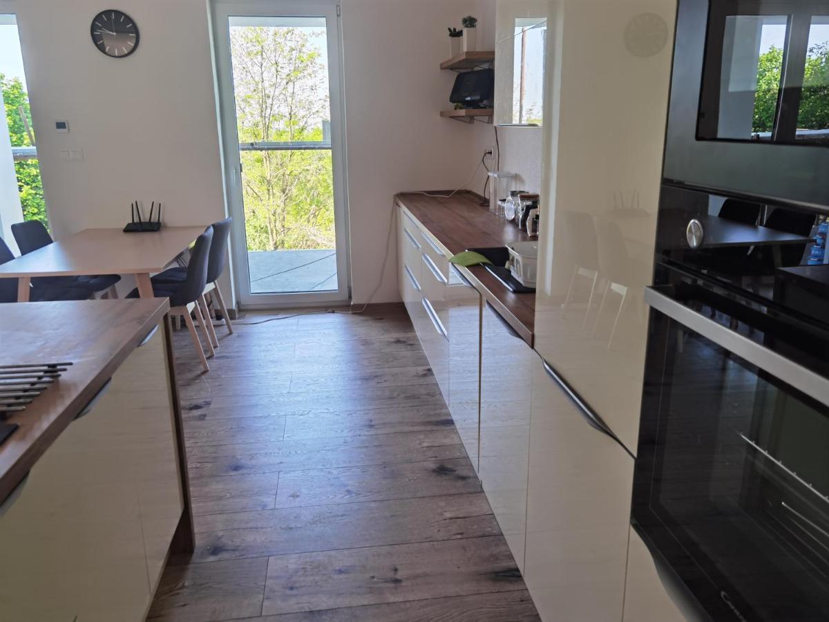 Apartmán Sunset House Piestany Cervena Veza Banka Exteriér fotografie